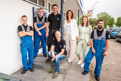 Het team van Bosch Car Service Valstar